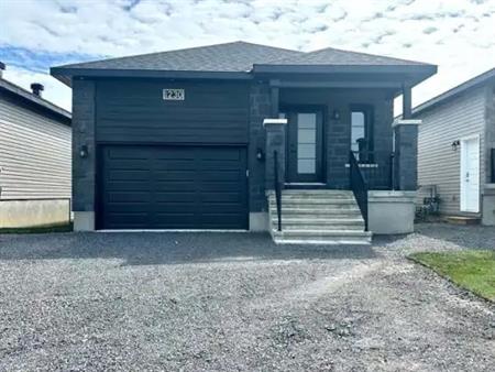 1230 Montblanc Cres | 1230 Montblanc Cres, Embrun