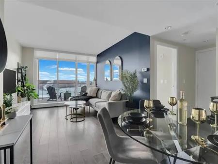 BMO/LRT/DT/VICTORIA PARK/STAMPEDE PARK 1BDRM SUITE WITH MOUNTAIN VIEWS | 1001 - 1188 3 Street Southeast, Calgary