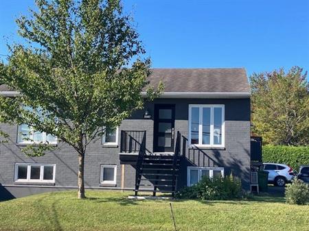 Appartement 5 ½ à louer, Lac St-Charles janvier 2026