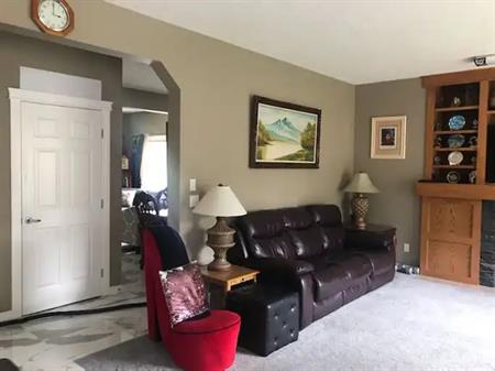 5 Bed+ Office,3.5 Bath, BSMT Finished- Super Clean House, Solar System in place | Calgary