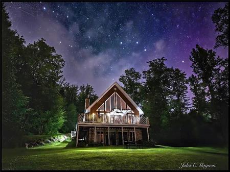 Chalet Lac Poirier - with Bell High Speed Internet