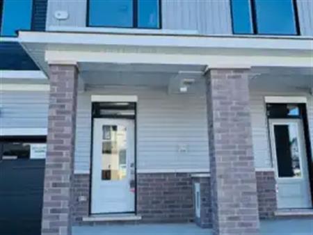 14 PUMICE PLACE | 14 PUMICE PLACE, Ottawa