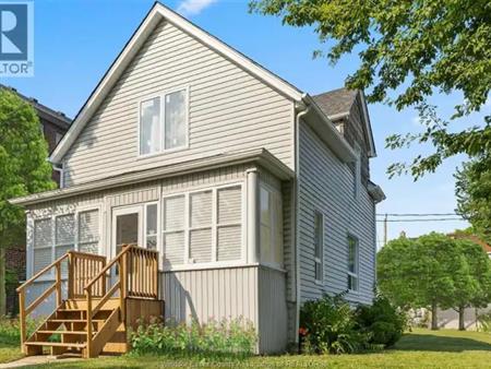 488 PARENT AVENUE | 488 PARENT AVENUE, Windsor