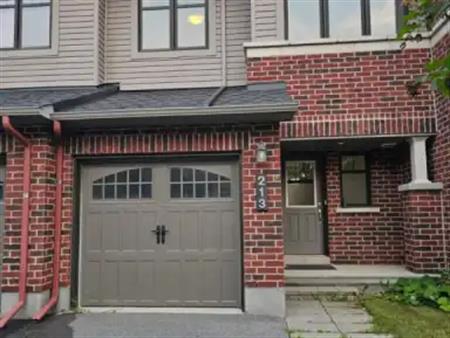 213 HALYARD WAY | 213 HALYARD WAY, Ottawa