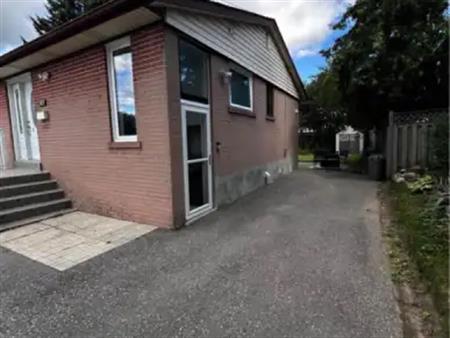 927 GREENWOOD CRESCENT | 927 GREENWOOD CRESCENT, Whitby