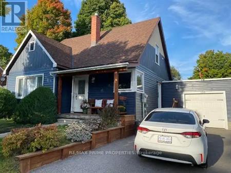 UPPER - 199 OWEN STREET | UPPER - 199 OWEN STREET, Barrie