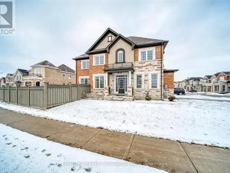 249 THOMAS PHILIPS DRIVE | 249 THOMAS PHILIPS DRIVE, Aurora