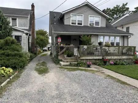 2 BED + 1 BATH HOUSE IN ST. CATHARINES (BASEMENT) | 336 Queenston Street, St. Catharines