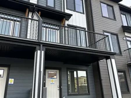 New Modern Townhouse in Seton Villas | 338 - 338 Seton Villa SE, Calgary