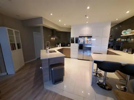 2 bedroom 2 bathroom - 17ave / Downtown - LOCATION | 310 - 1800 14a St SW, Calgary
