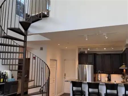 Stylish Apartment in the Heart of Calgary | Calgary