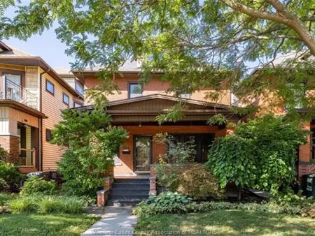 351 MOY AVENUE | 351 MOY AVENUE, Windsor