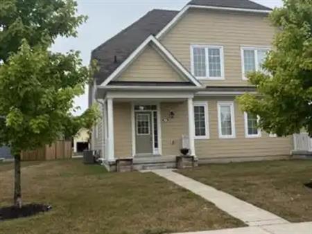 7 VILLAGE GATE DRIVE | 7 VILLAGE GATE DRIVE, Wasaga Beach