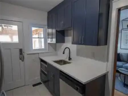 858 Bronson Avenue | 858 Bronson Avenue, Ottawa