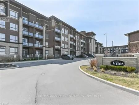 102 - 5010 CORPORATE DRIVE | 102 - 5010 CORPORATE DRIVE, Burlington