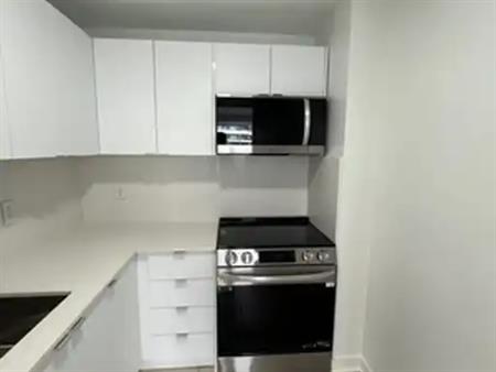 150 Donway & 4 Overland | 4 Overland Drive, Toronto