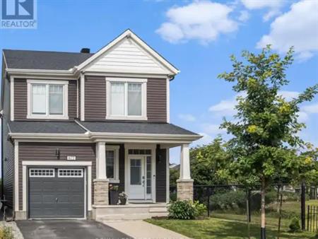 622 MALAHAT WAY | 622 MALAHAT WAY, Ottawa