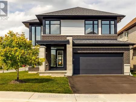636 MISTWELL LANE | 636 MISTWELL LANE, Ottawa