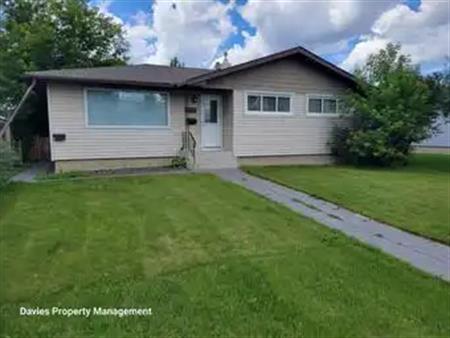 9072 52 Street NW - BSMT | 9072 52 Street Northwest, Edmonton