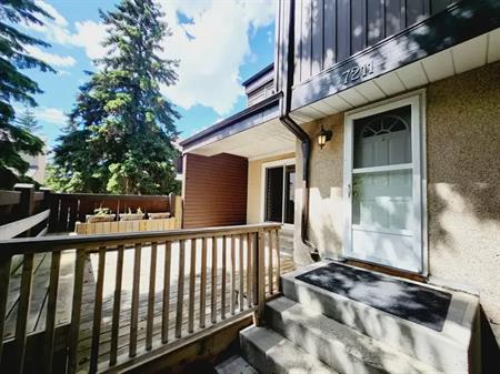 7211 - 180 Street NW | 7211 180 Street Northwest, Edmonton