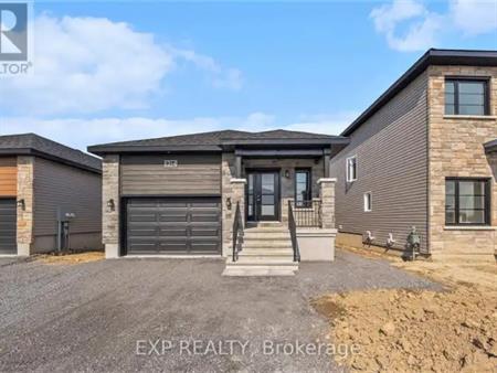 A - 1222 MONTBLANC CRESCENT | A - 1222 MONTBLANC CRESCENT, Russell