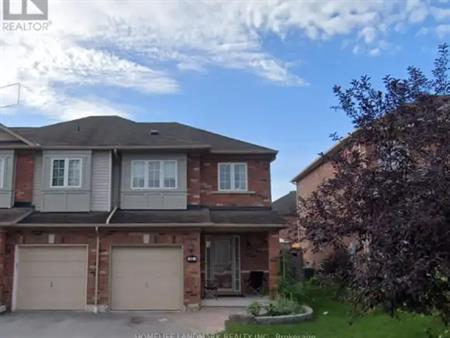 80 PRESLEY CRESCENT | 80 PRESLEY CRESCENT, Whitby