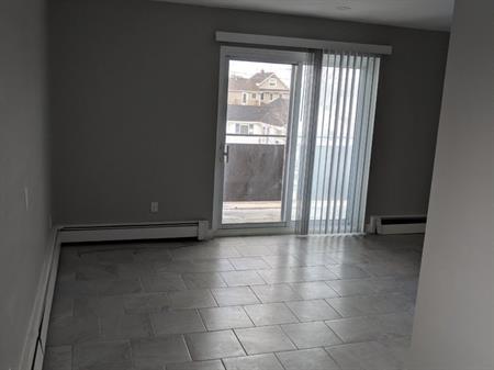 Beautiful Newly Renovated Thorold 2 bedroom Apartment Available for December 2025. | 15 Bolton Avenue, Thorold