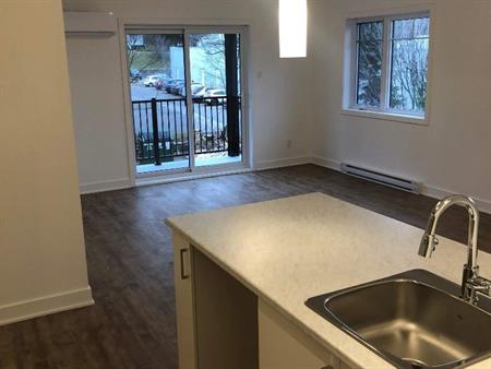 3 1/2 À LOUER - RAWDON - APPARTEMENT À LOUER