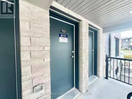 713 ARCADIAN PRIVATE | 713 ARCADIAN PRIVATE, Ottawa