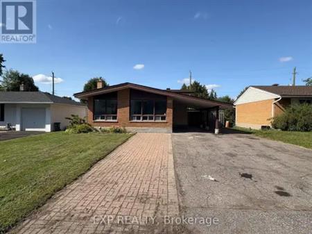 681 FIELDING DRIVE | 681 FIELDING DRIVE, Ottawa