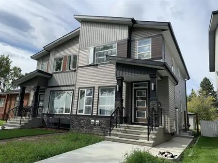 2 bedrooms basement to rent close to downtown  1300$(1100+200 utilities) | 12114 122 Street Northwest, Edmonton