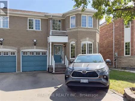 191 FLAGSTONE WAY | 191 FLAGSTONE WAY, Newmarket