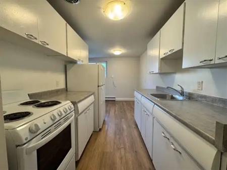 1100 Wellington Street | 1100 Wellington Street, Sarnia