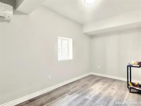 2-1942 Weston Rd, York, Ontario M9N 1W2 | 1942 Weston Road, York
