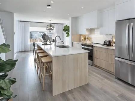 Beautiful and spacious Laned/Rowed Home/Town House in Seton with lot of upgrades | 403 Union Avenue SE, Calgary