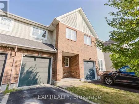 111 WHETSTONE CRESCENT | 111 WHETSTONE CRESCENT, Ottawa