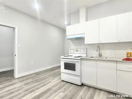 4-1942 Weston Rd, York, Ontario M9N 1W2 | 1942 Weston Road, York