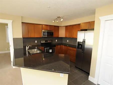 2BR/2Bath Condo with U/G Heated Parking & Storage, Close to Tuscany LRT | Calgary