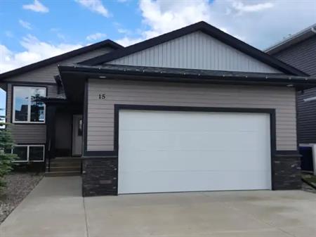 Beautiful 3 Bedroom Main Floor in Blackfalds! | 15 Morris Court, Blackfalds