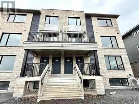 727 ARCADIAN PRIVATE | 727 ARCADIAN PRIVATE, Ottawa