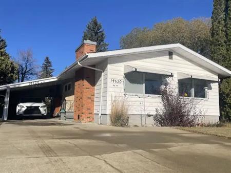 Cozy 4 Bedroom + 2 Bathroom Bungalow in Laurier Heights | 14620 86 Avenue Northwest, Edmonton