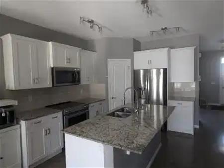 Room for Rent | 231 Evanscrest Way Northwest, Calgary