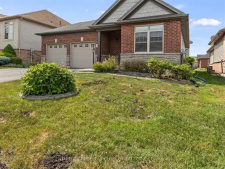 11 AARON TRAIL | 11 AARON TRAIL, Welland