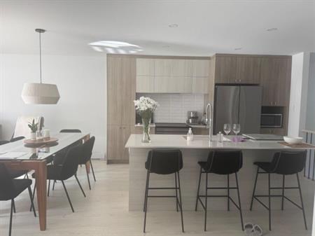 4 1/2 Condo Piedmont / Piscine / Boisé