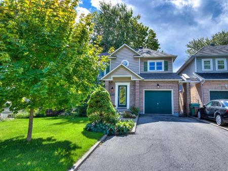9 1/2 - Pierrefonds - 3 300 $/mois