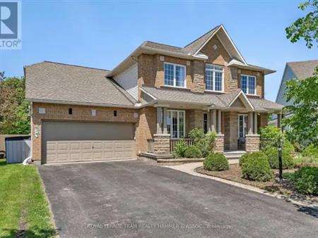 24 TIERNEY DRIVE | 24 TIERNEY DRIVE, Ottawa