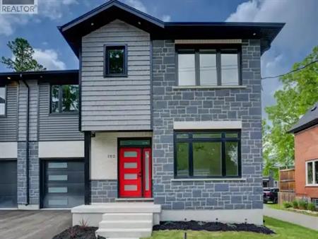 102 DAWSON Street | 102 DAWSON Street, Waterloo