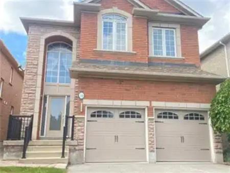 2 BEDROOMS - 34 EDELWEISS AVENUE | 2 BEDROOMS - 34 EDELWEISS AVENUE, Richmond Hill