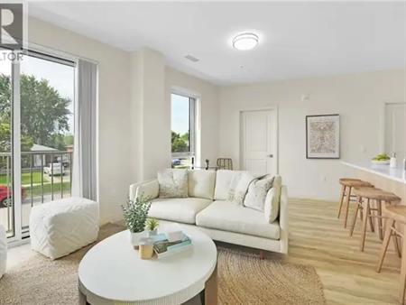 301 WESTMOUNT Road W Unit# 205 | 301 WESTMOUNT Road W Unit# 205, Kitchener