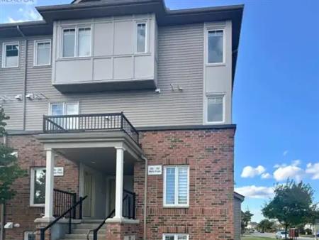 260 SHANLY PRIVATE | 260 SHANLY PRIVATE, Ottawa